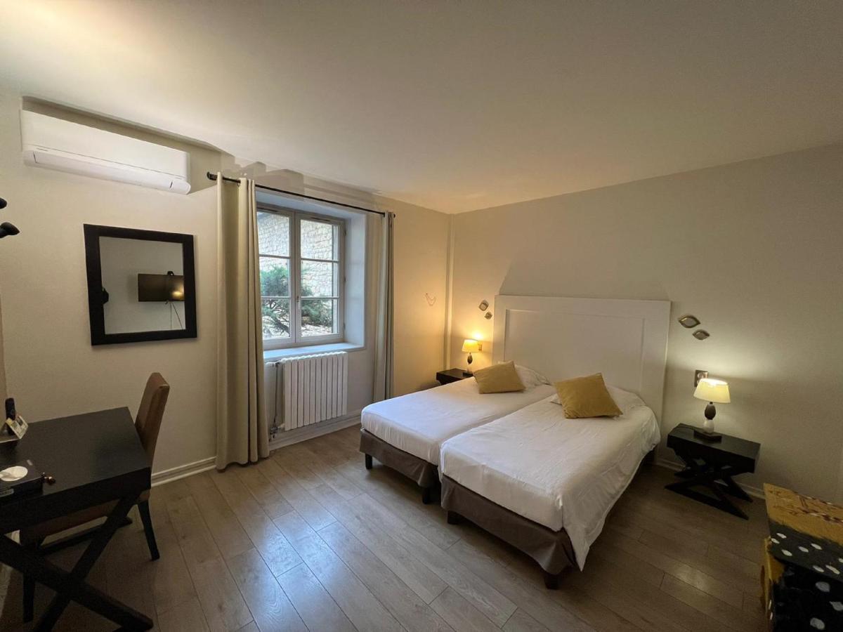 Logis Hotel-Restaurant Saint Romain Anse Eksteriør billede