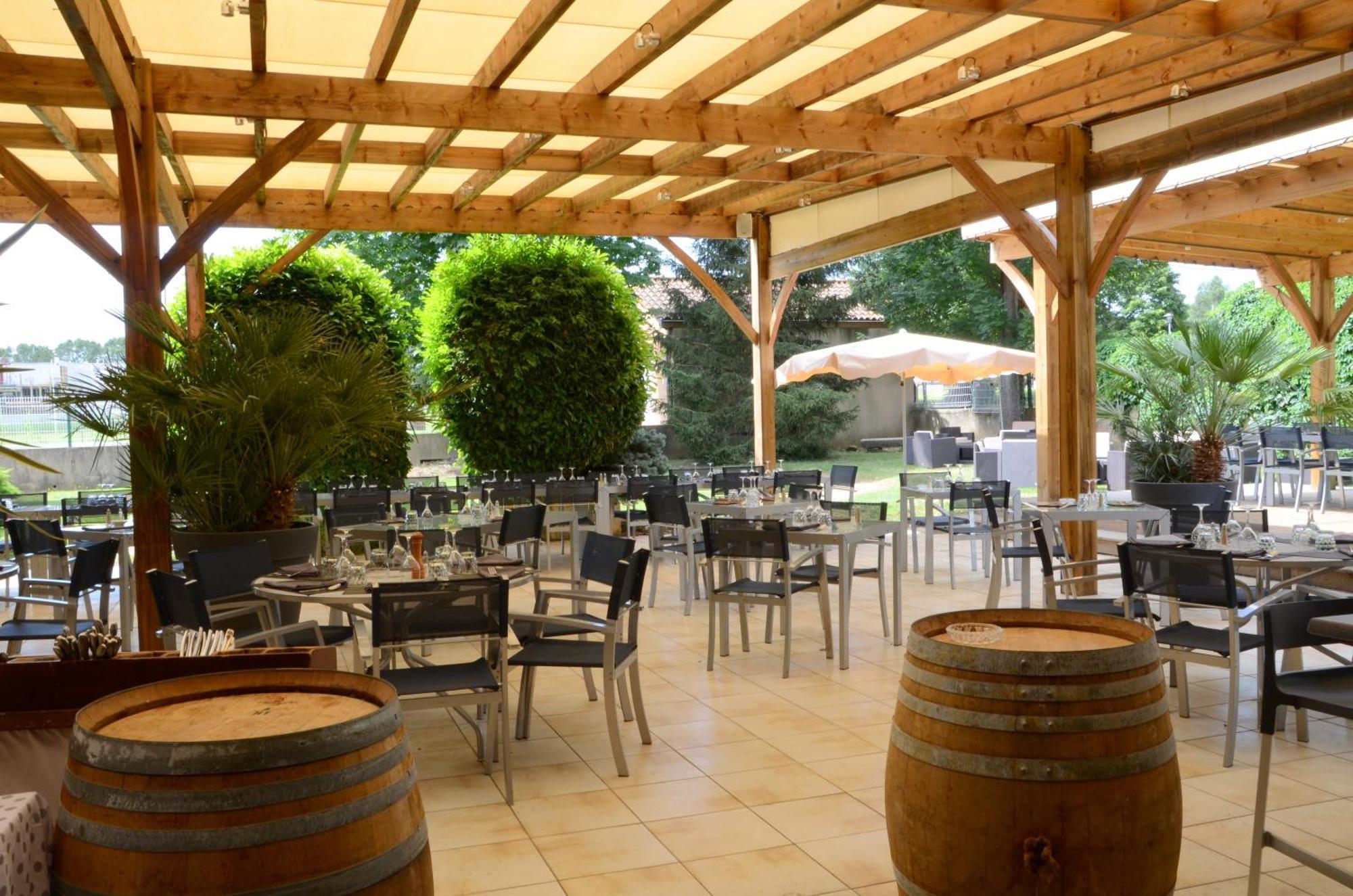 Logis Hotel-Restaurant Saint Romain Anse Eksteriør billede